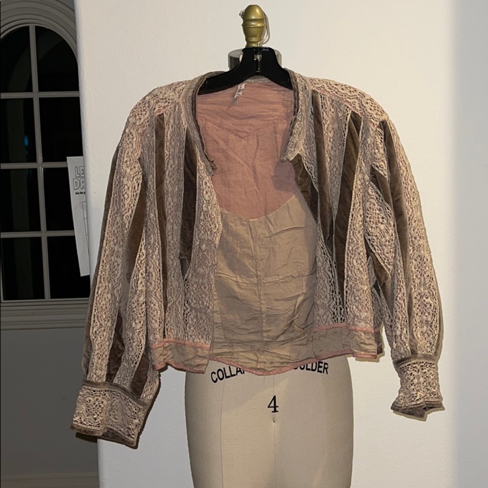 Magnolia Pearl Jacket